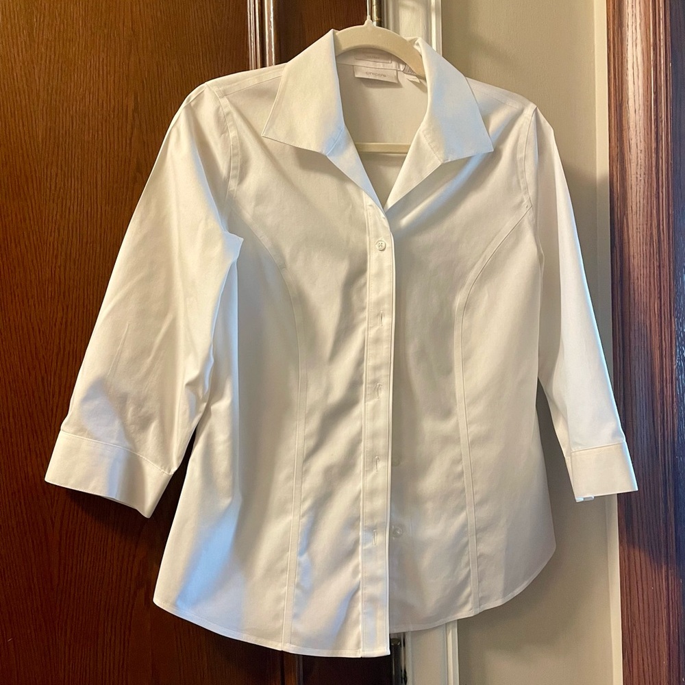 Chico’s White Fitted 3/4 Sleeve Button Down Shirt